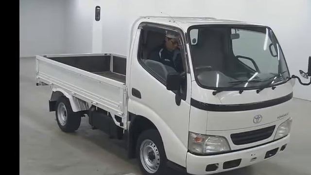 2005 TOYOTA TOYOACE TRY230 смотреть онлайн