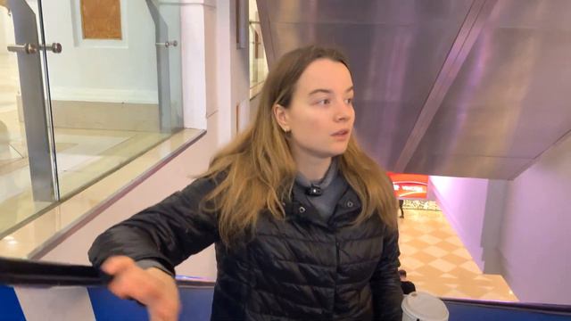 Как обстоят дела со спортом во Вьетнаме? Фигурное катание. Интервью с новым тренером (non-official) смотреть онлайн