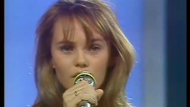 Vanessa Paradis Marylin & John Champs Elysees смотреть онлайн