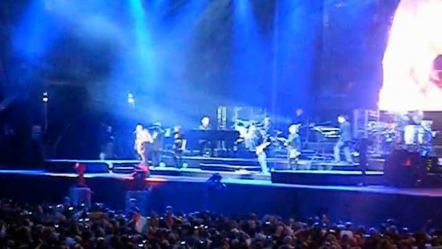 Celine Dion '' My Heart Will Go On'' Dublin May 2008. смотреть онлайн