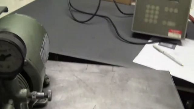 Gast 1/6 HP rotary vane Vacuum Pump смотреть онлайн