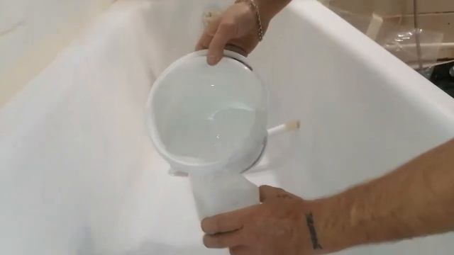 Реставрация чугунной ванны от А до Я. Жидкий акрил. смотреть онлайн