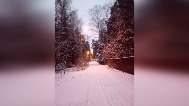 Матушка-Зима. Доброе зимнее стихотворение. Читает автор. смотреть онлайн