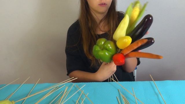 Делаем овощной букет из овощей | Овощной букет своими руками | DIY Vegetables Bouquet смотреть онлайн