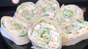 Лаваш с копченым кальмаром, огурцом и пекинской капустой | лаваш рецепты | рецепты просто.mp4