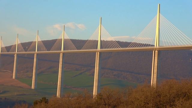 Виадук Мийо - Самый высокий мост в мире смотреть онлайн