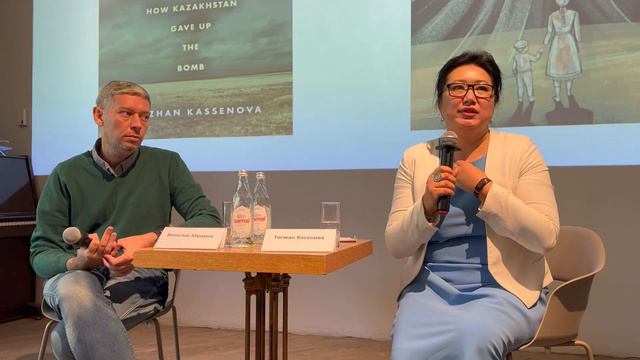 Тоғжан Қасенова, "Атом улаған дала" кітабының авторы: Атом станциясын салуға Қазақстан дайын емес смотреть онлайн