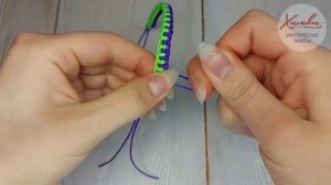 Плетем двухцветный браслет в технике макраме своими руками