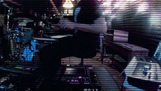 Electro Drum Solo with Kaoss Pad and TD10 смотреть онлайн