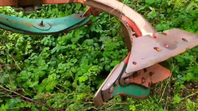 Оборотный Плуг Kverneland PN-100 экспресс-обзор от Николая Нарватова смотреть онлайн