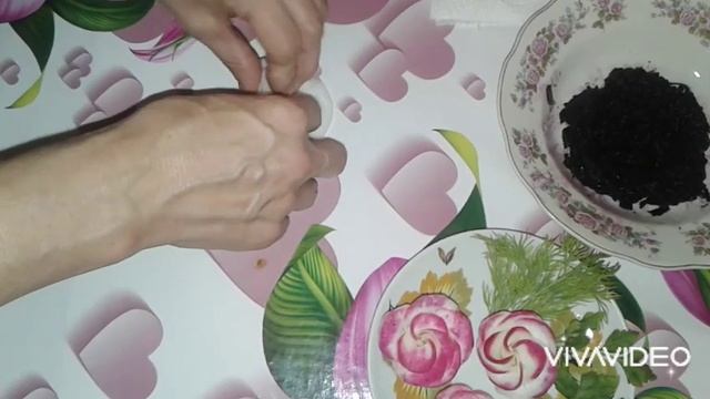 Розы из дайкона для украшения салатов! / Daikon roses for decorating salads! смотреть онлайн