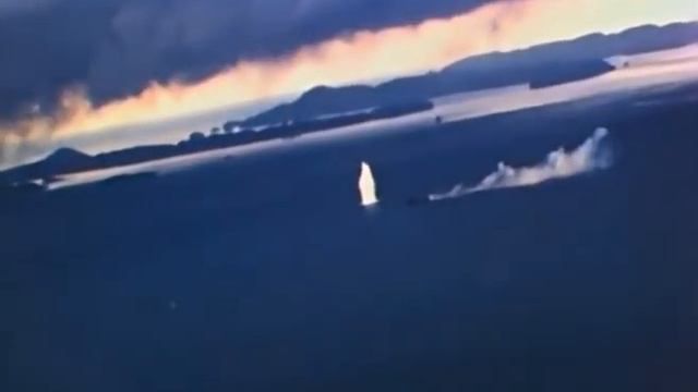 "The Fighting Lady" - 1944 documentary film (RESTORATION) 60fps смотреть онлайн