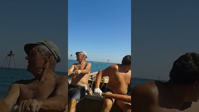 РЫБАЛКА В КЕРЧЕНСКОМ ПРОЛИВЕ ПОЙМАЛИ 500 КИЛОГРАММ АЗОВО ЧЕРНОМОРСКОЙ КЕФАЛИ / ПРЯМОЕ ВКЛЮЧЕНИЕ / смотреть онлайн