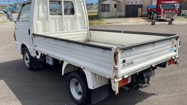 MAZDA BONGO TRUCK SE28T-205686 R2 смотреть онлайн