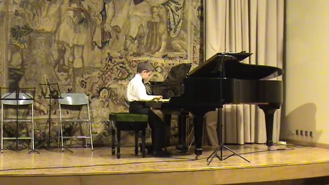 Czerny. Etude e-moll / Черни. Этюд ми-минор смотреть онлайн