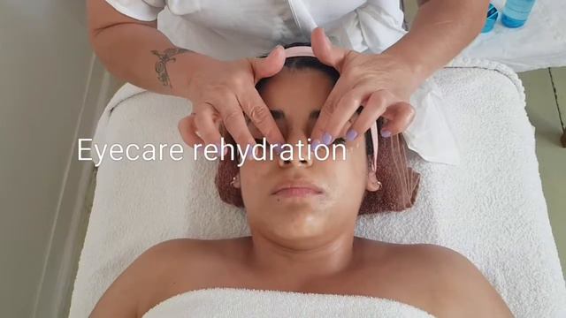 Nova Facial step 5 toning and moisturizing смотреть онлайн