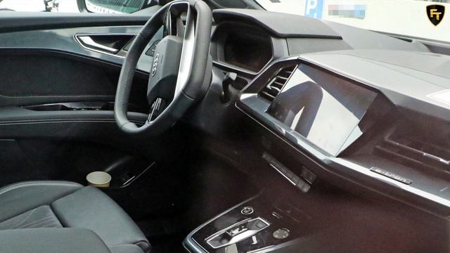 2022 Audi Q5 e-tron Revealed In Leaked Photos From China смотреть онлайн