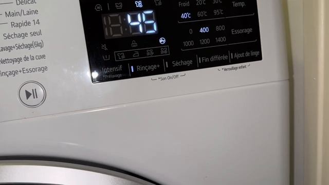 СТИРАЮ ПАЛЬТО В Стиральной машине LG с функцией сушки: “Шерсть 40° + Интенсивная, Полоскание+” смотреть онлайн