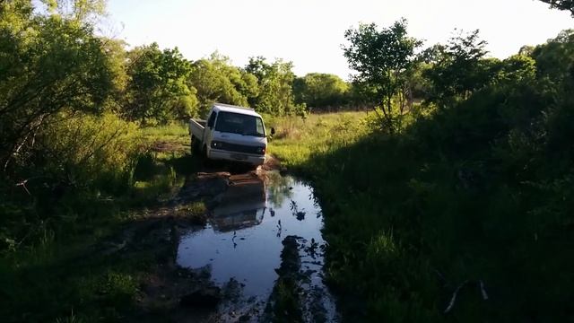 Mazda Bongo Brawny 4WD смотреть онлайн