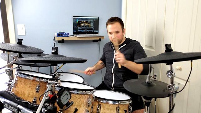 blink-182 - Adam's Song (Drum Cover) смотреть онлайн