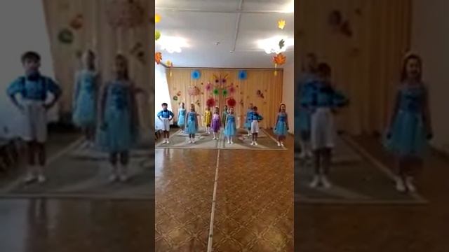 РОДНИЧОК-2021. №15. Вокальная группа " Русский сувенир" - "Если добрый ты" смотреть онлайн