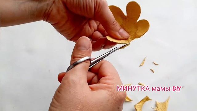 ? Делаю чудесные КОРЗИНЫ для ХРАНЕНИЯ из ГОФРОКАРТОНА? Их ИЗЮМИНКА - ФАКТУРНАЯ ВОЛНИСТАЯ СЕРЕДИНА# смотреть онлайн