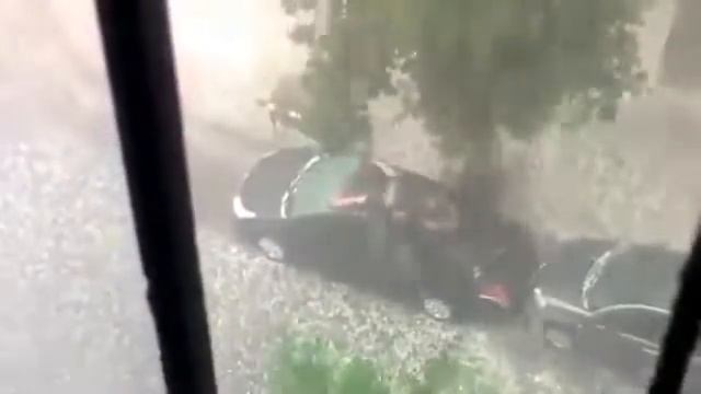 Когда не до конца выплатил кредит за авто и начался град смотреть онлайн