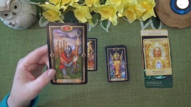 LIBRA ENERGY READING - APRIL 2020 "FIND YOUR BALANCE LIBRA" Tarot Forecast смотреть онлайн