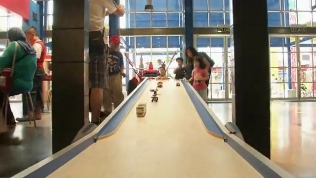 Парк LEGOLAND Малайзия смотреть онлайн