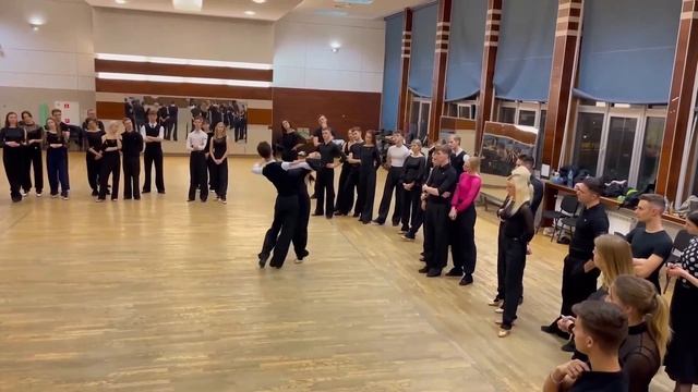 Evgeniy Nikitin & Anastasiya Milyutina | Basic Waltz 2022 смотреть онлайн