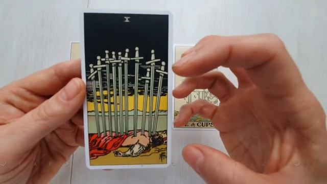 Значение карт Таро. Младшие арканы. 10 мечей смотреть онлайн