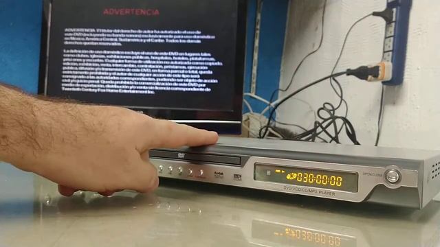teste e embalagem dvd karaoke Midi com 2 microfones+2 controle pad+1controle remoto смотреть онлайн