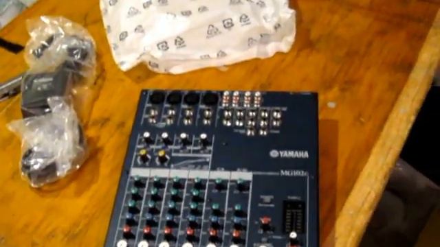 unboxing of yamaha mg102c смотреть онлайн