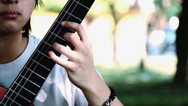 J.S Bach - Gavotte en Rondeau BWV 1006a [Instrumental Cover by TheTrianglers Guitarist Kelvan Kueh смотреть онлайн