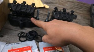 Профилактика суппорта замена ремкомплекта Honda VFR 800