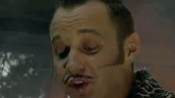 Маски на пожаре