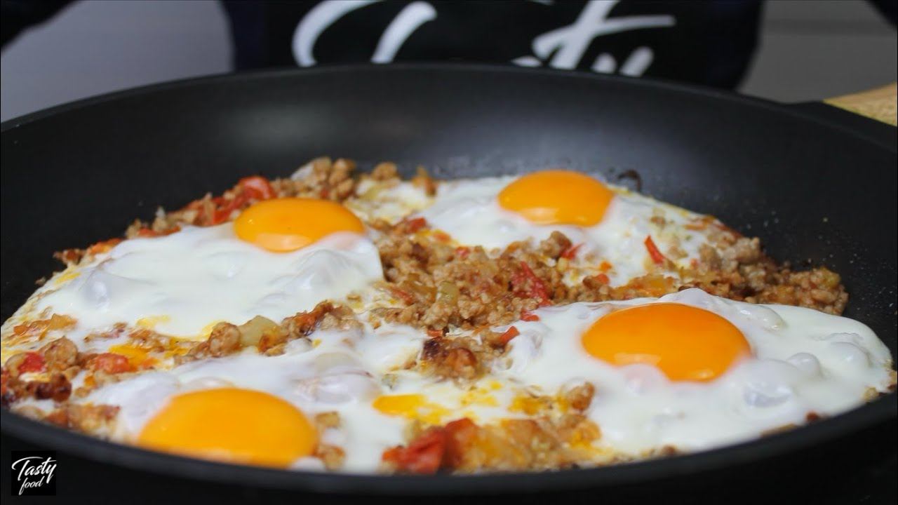 Самая Знаменитая Яичница Шакшука с Фаршем, Просто Вкуснятина! смотреть онлайн