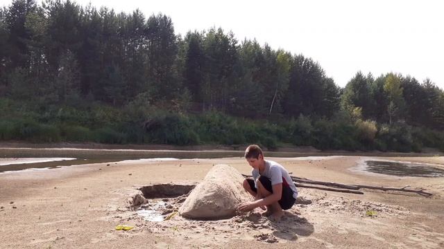 ЧТО Я НАШЕЛ В ПЕСКЕ, ПОКА СТРОИЛ САМОЛЕТ?