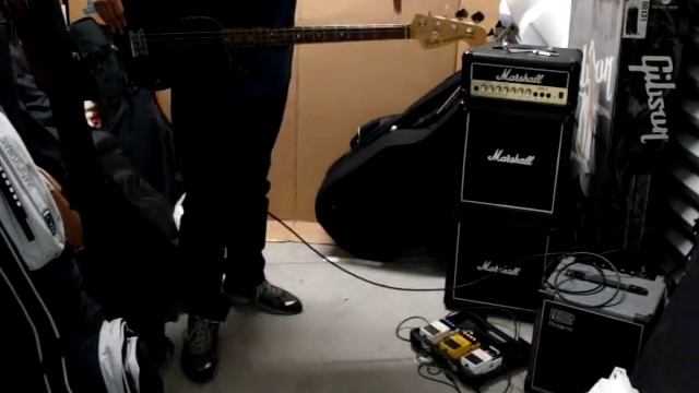 1978 Fender MUSICMASTER BASS смотреть онлайн