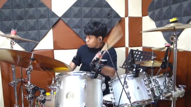 LALISA | Drum cover by BASS @lalisa смотреть онлайн