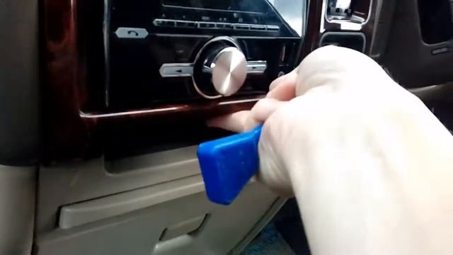 Toyota Granvia 95-02 How To Remove Radio,simple Quick Guide.
