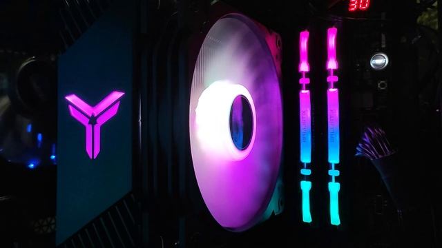 Демонстрация встроенной подсветки системы охлаждения JONSBO CR 1000 PRO смотреть онлайн