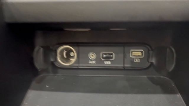 USB зарядка вместо гнезда прикуривателя KIA Cerato BD смотреть онлайн