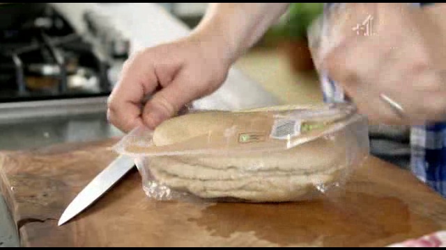 Jamies.30.Minute.Meals.epizod.33.stuffed.cypriot.chicken.ws.pdtv.xvid