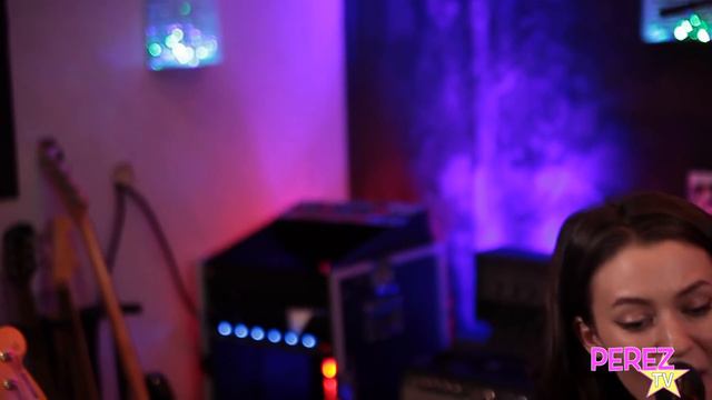 Meg Myers - "Motel" Exclusive Perez Hilton Performance смотреть онлайн