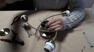 Сборка и подключение трех ламповой припотолочной люстры