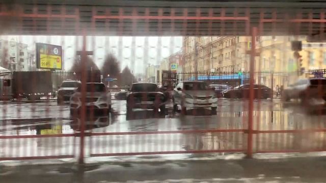 Поездка на автобусе Б от Павелецкого вокзала до Метро Смоленская и до Павелецкого вокзала смотреть онлайн