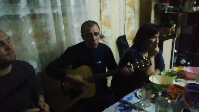 Песня под гитару. НОЧЬ! КЛАССНО СПЕЛ!!!! смотреть онлайн