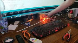 Бегущие поворотники на ардуино