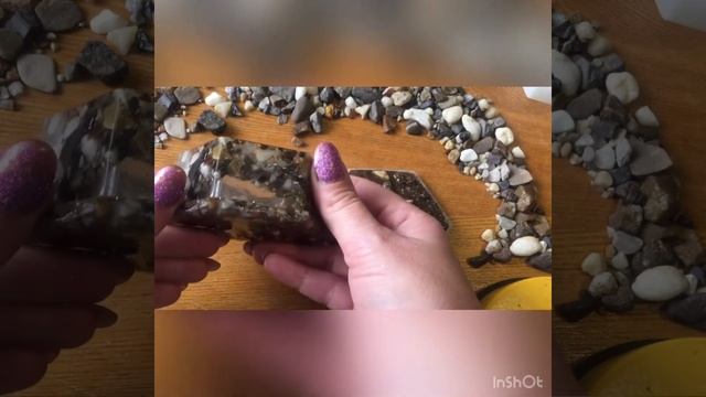 Шкатулка из эпоксидной смолы и камней? #эпоксиднаясмола #ручнаяработа #шкатулка смотреть онлайн